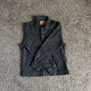 Taylor Stitch Black & White Speckled Lightweight Shirt Jacket Versatile Style